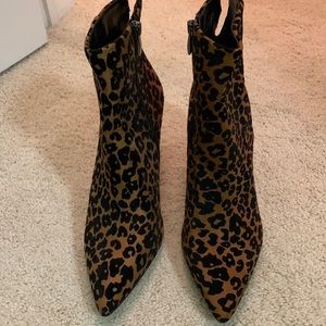 Leopard print ankle boots